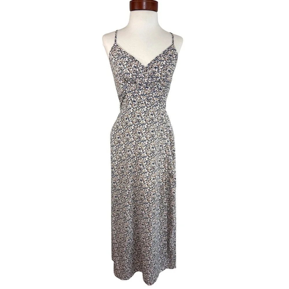 Abercrombie & Fitch Ditsy Floral Maxi Dress XS Smocked Cottagecore Boho Sundress